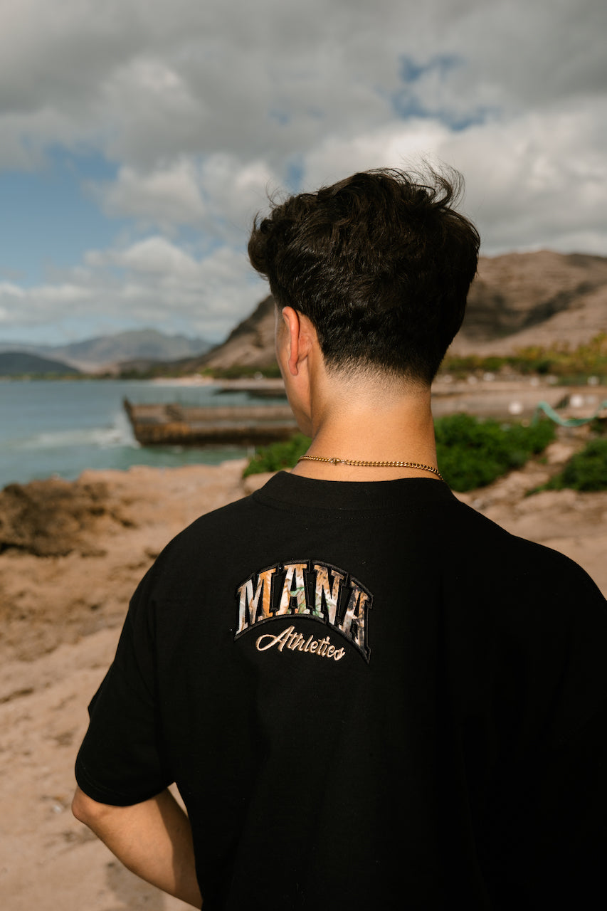 Black Hawaii Hunter Camo Tee